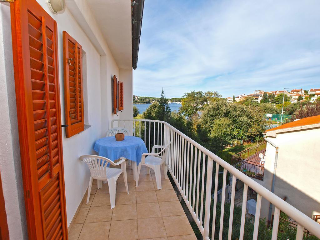 Apartments By The Sea 750 Pjescana Uvala Eksteriør bilde